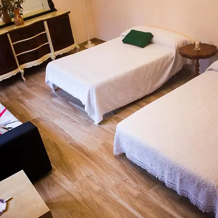 Casa As Marismas Entre Razo Y Baldayo Lema